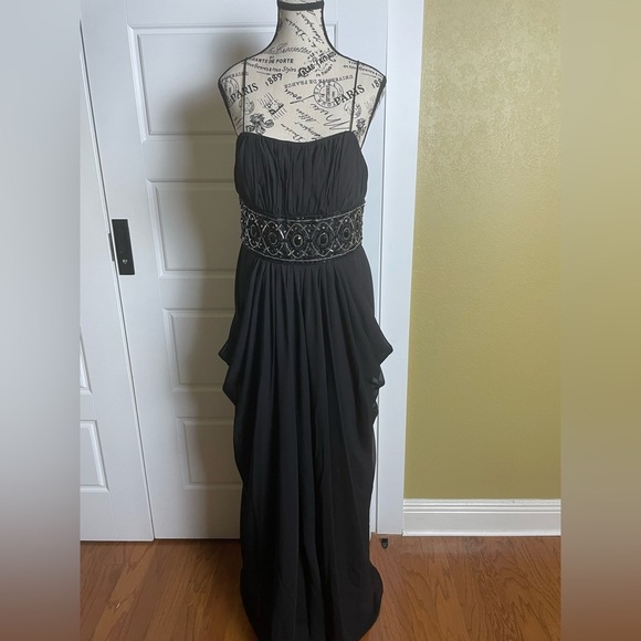 Hailey by Adrianna Papell black formal gown with sequins and beads empire waist - Picture 1 of 8